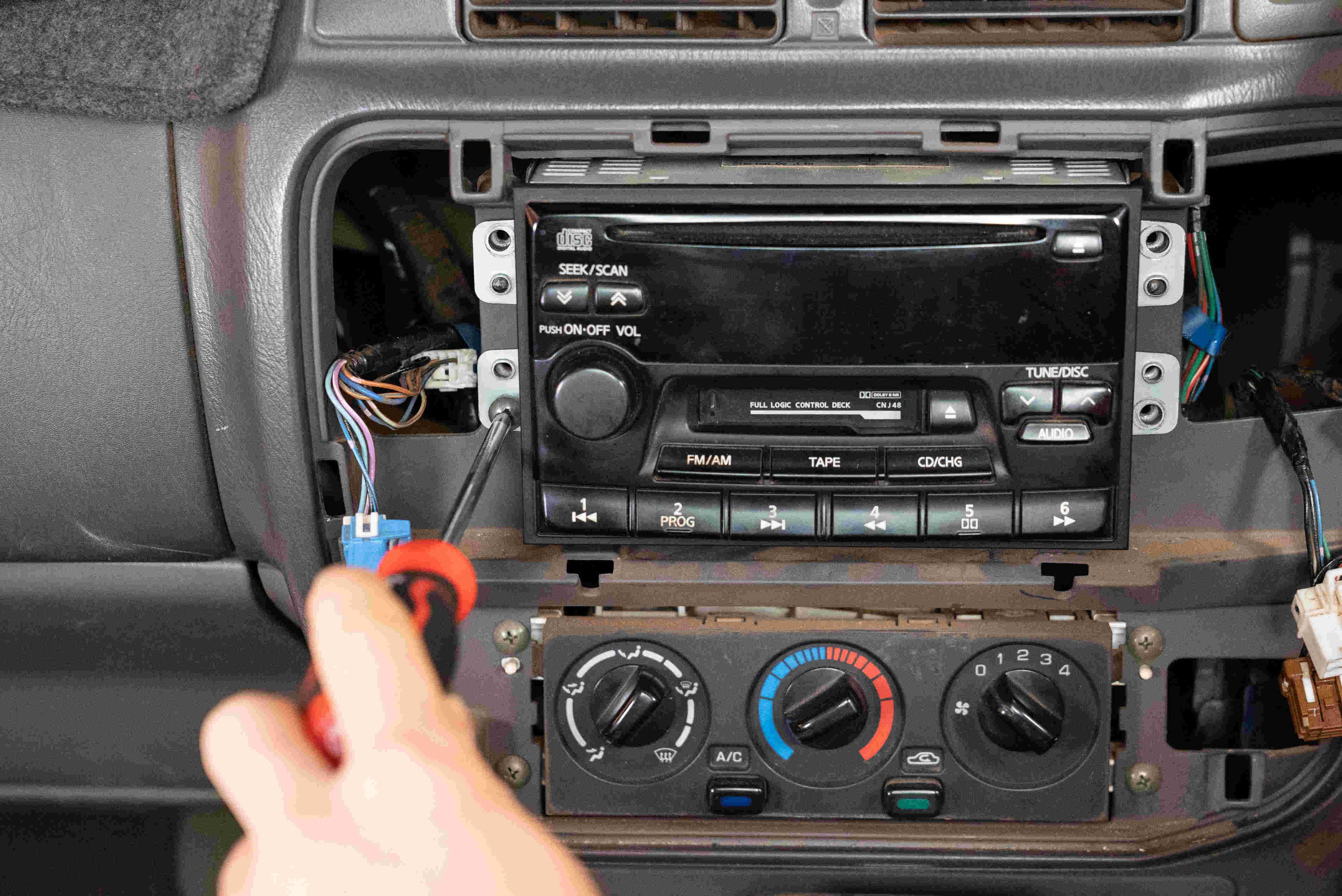a-diy-guide-to-installing-a-new-head-unit