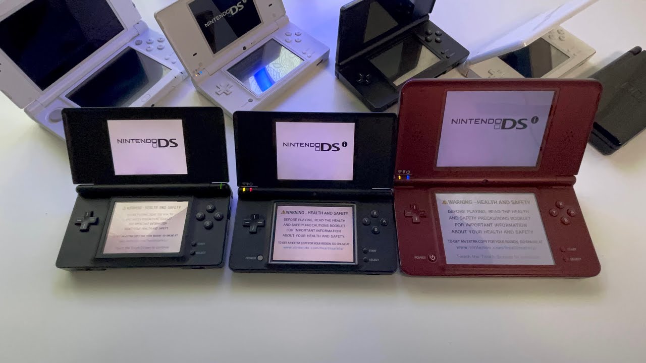 Differences Between The Nintendo DSi And DSi XL