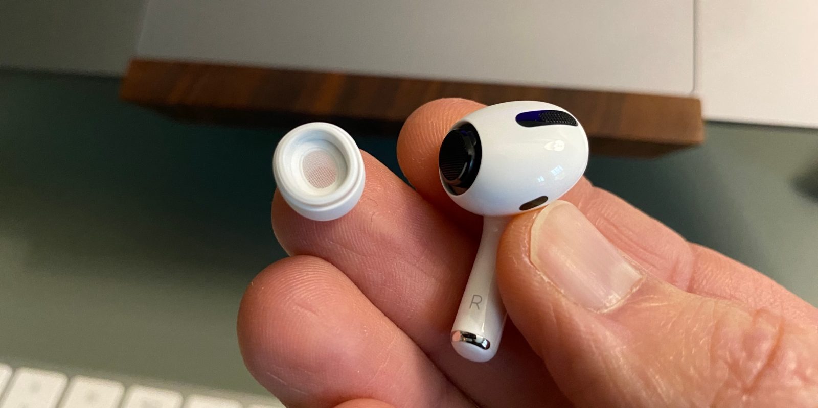 How To Change AirPod Pro Tips For The Perfect Fit