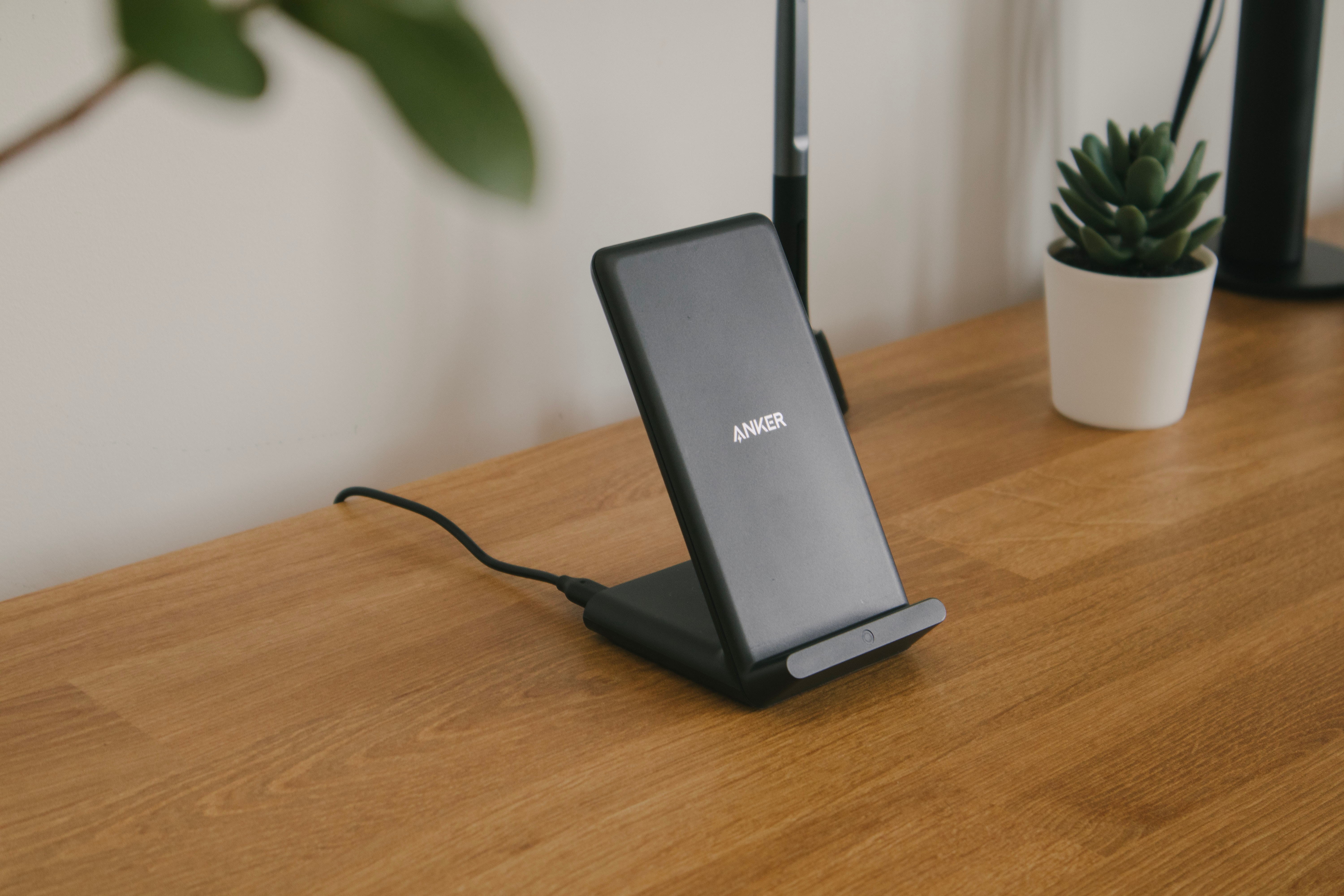 how-to-choose-a-wireless-charger
