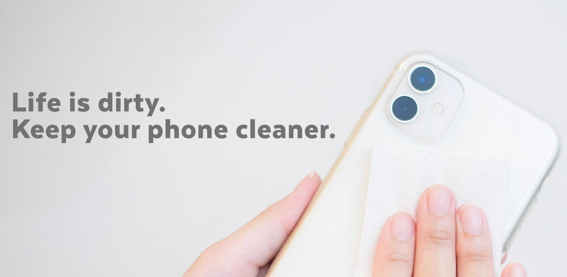 how-to-clean-a-clear-phone-case