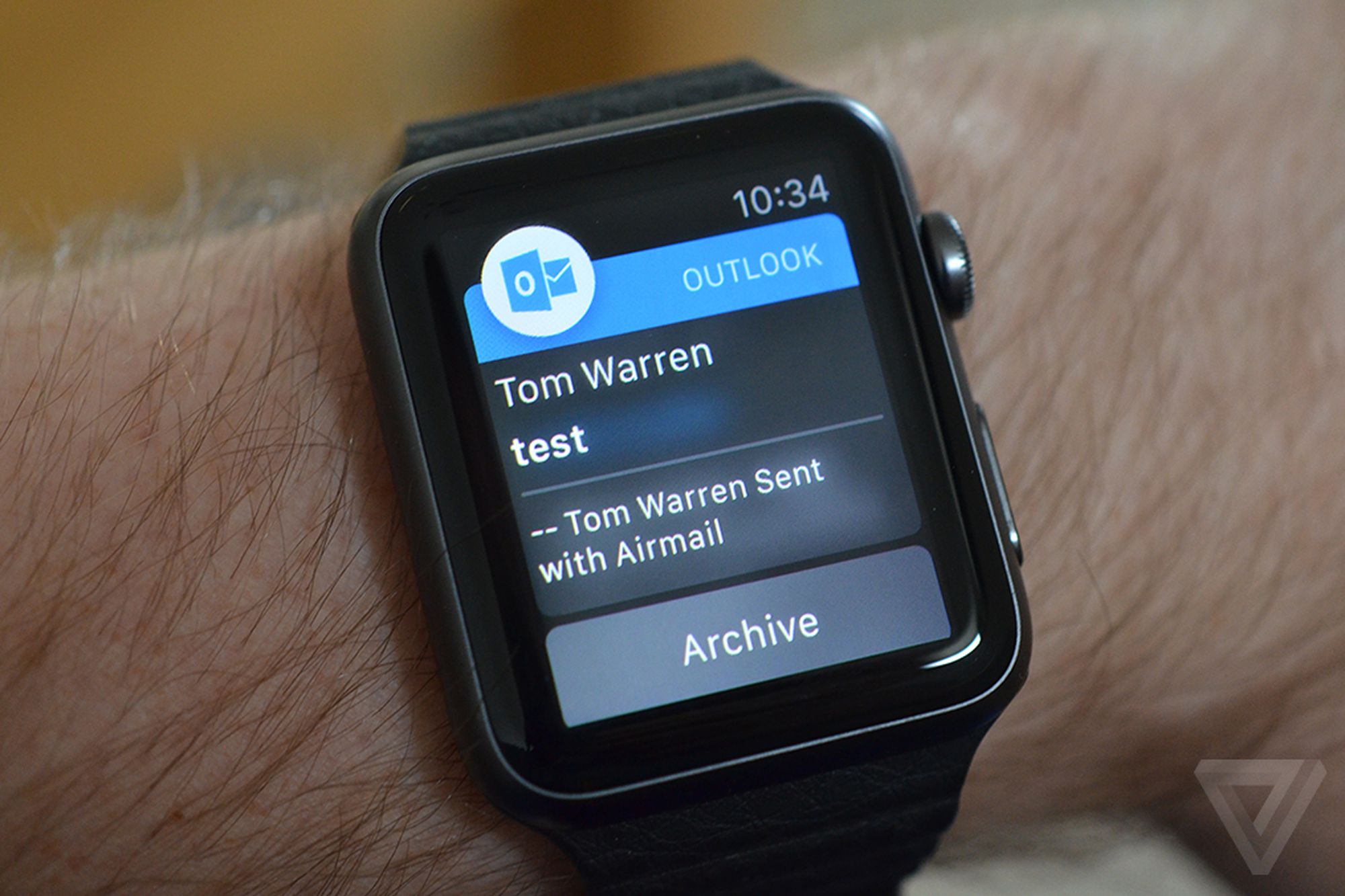 Microsoft Brings Outlook Email App To The Apple Watch