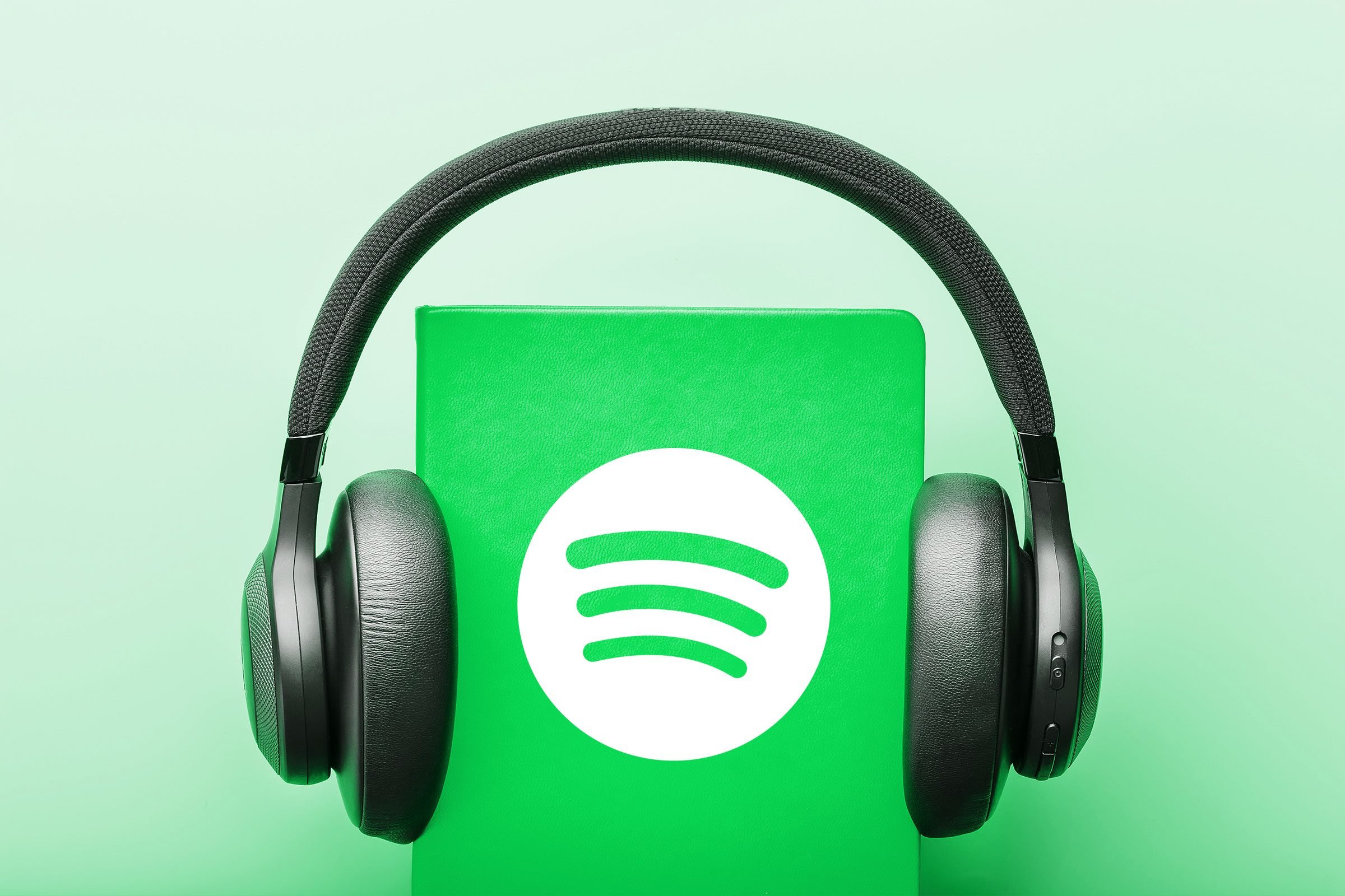 spotify-might-not-be-the-best-place-for-audio-books-right-now-heres-why