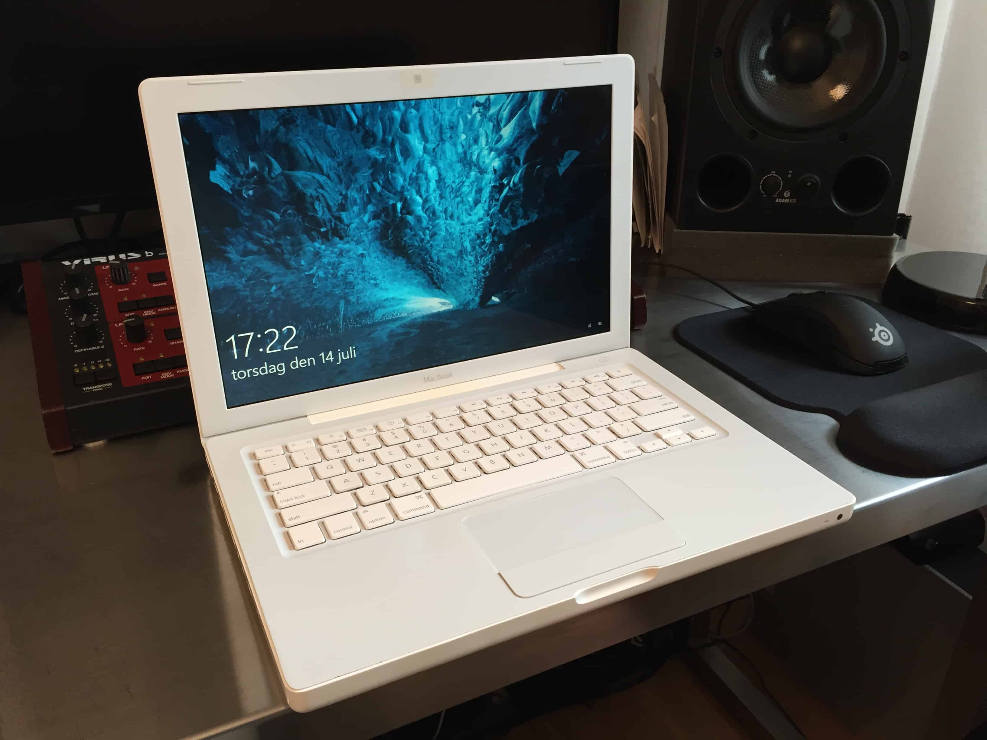 What To Do With An Old MacBook