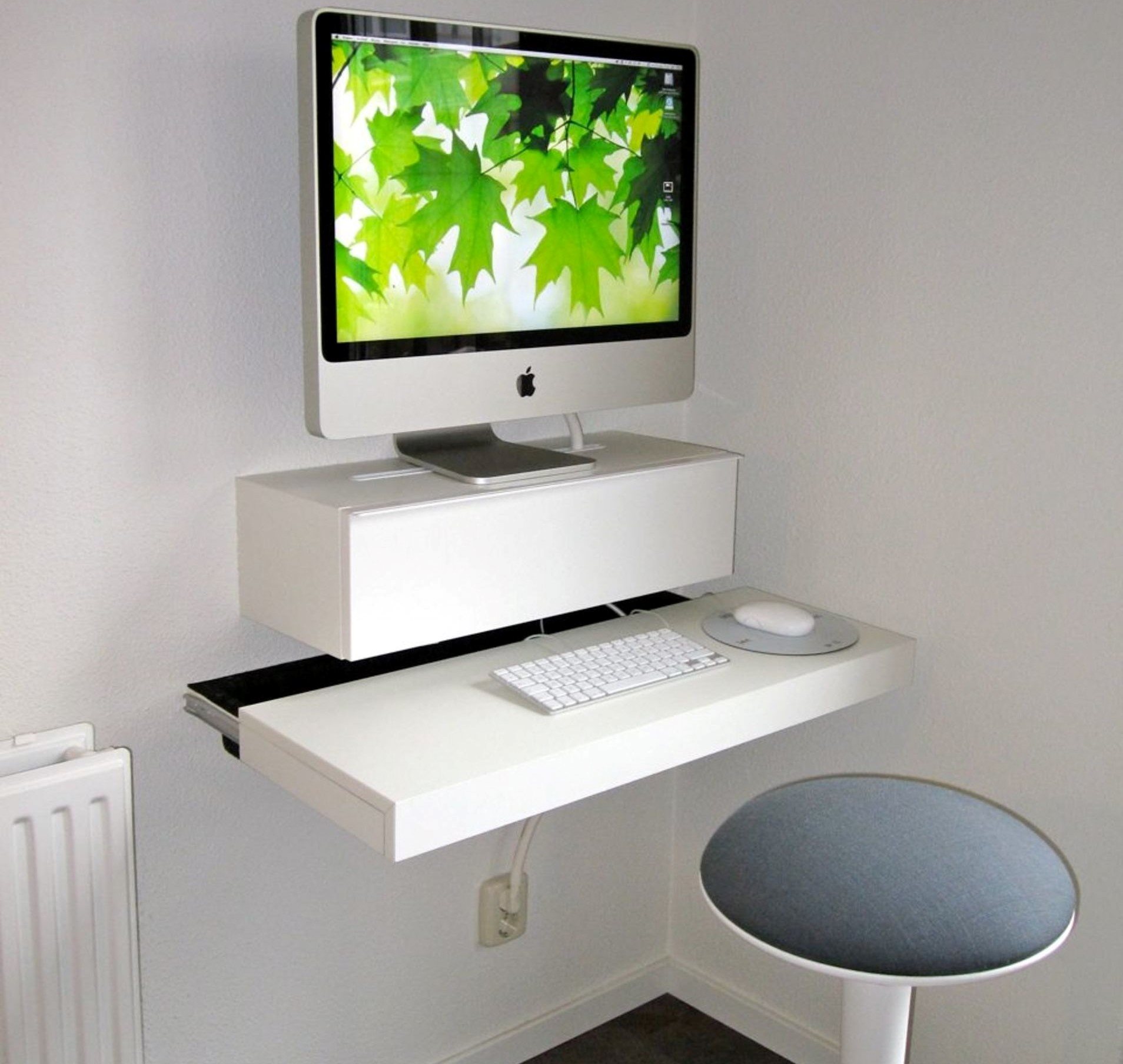 11 Amazing Desktop Computer Desk For Small Spaces for 2024