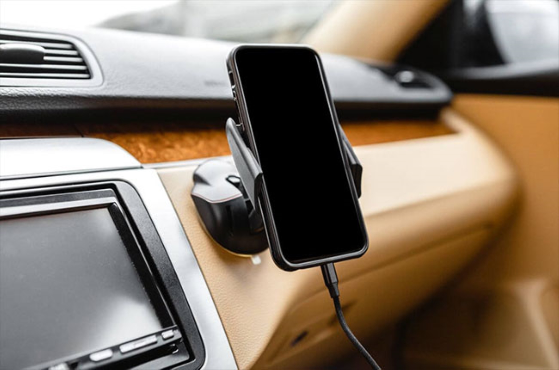 12-best-car-gadgets-accessories-for-2023