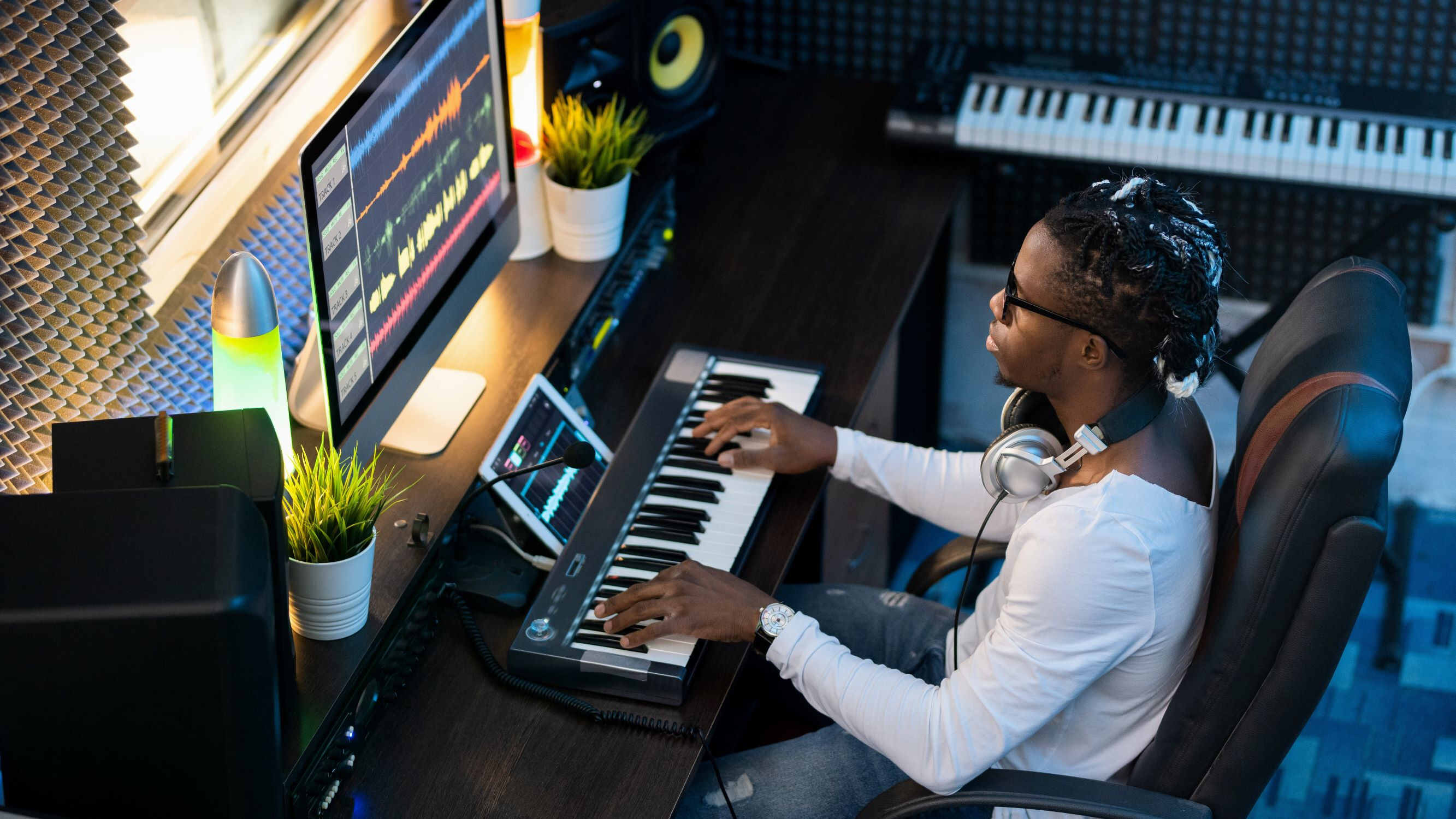14 Unbelievable Music Production Software for 2023