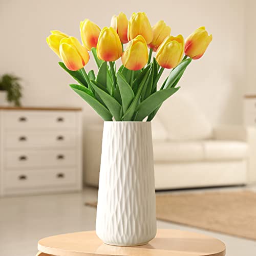 Elegant White Ceramic Vase for Home Decor