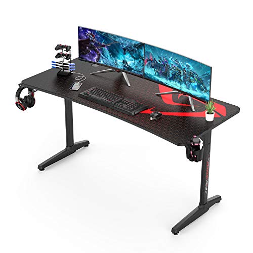 Spacious and Stylish Gaming Desk