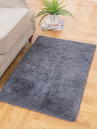 Ophanie Small Throw Rugs
