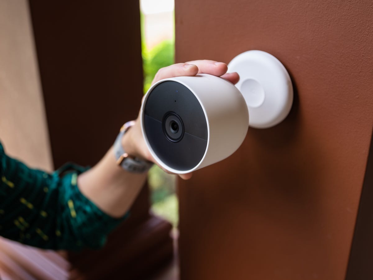 8 Best Smart Home Camera for 2024