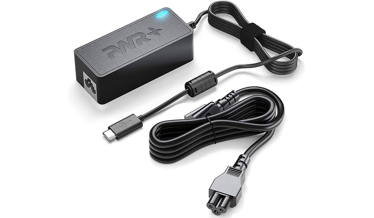 8 Best Universal Laptop Chargers for 2024