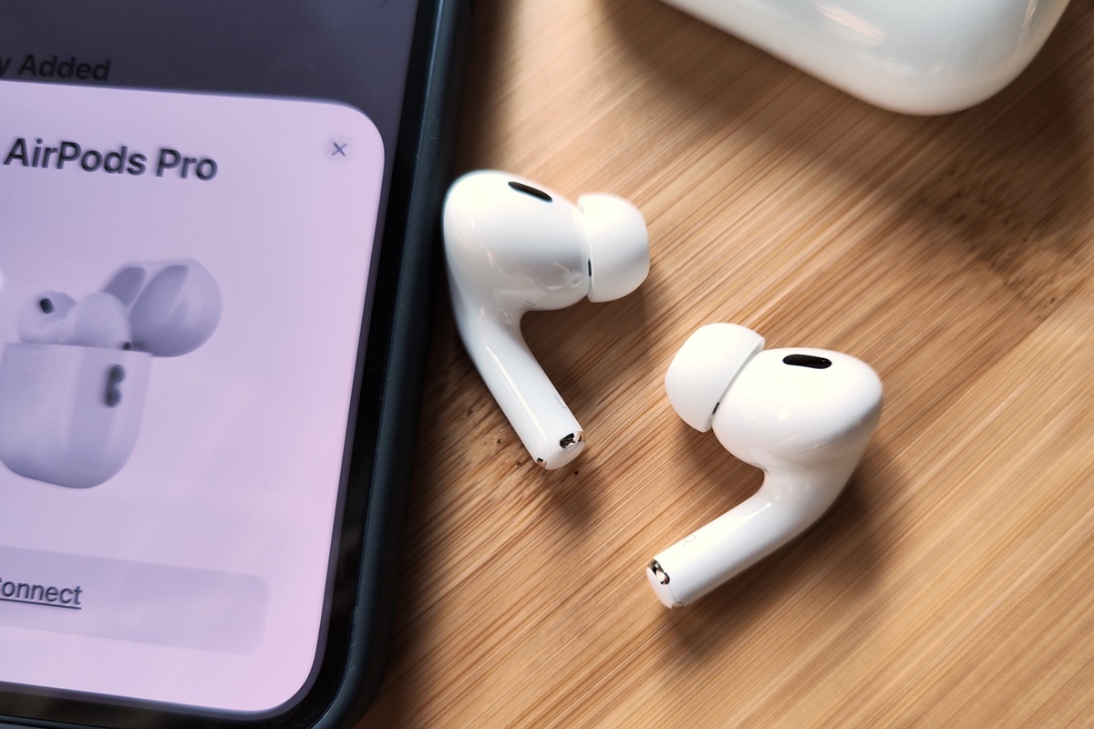 AirPods Pro Get Touch Controls, But That Could Also Mean New Problems