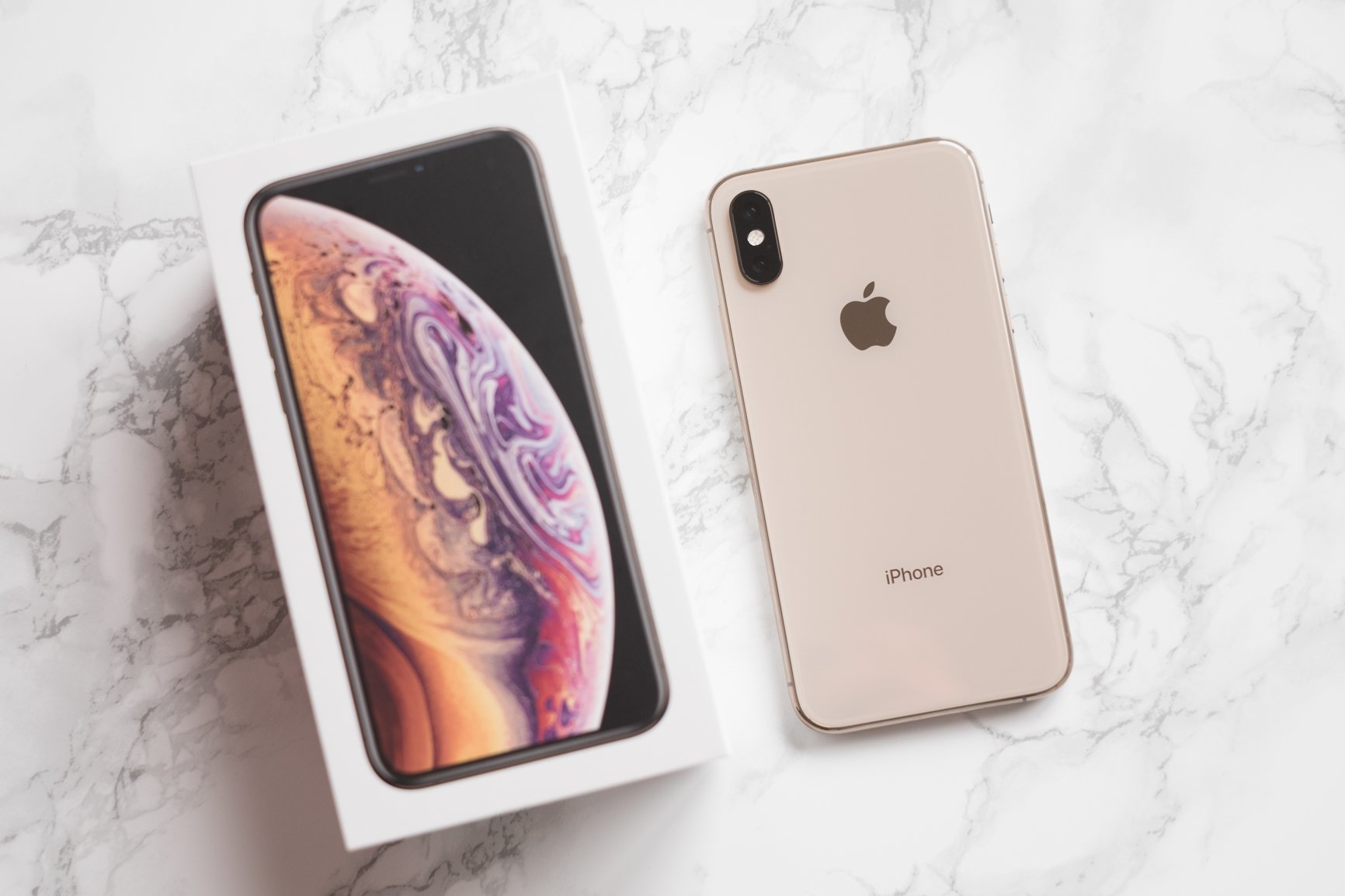 Apple IPhone XS Review: A Luxury Phone For A Luxury Price
