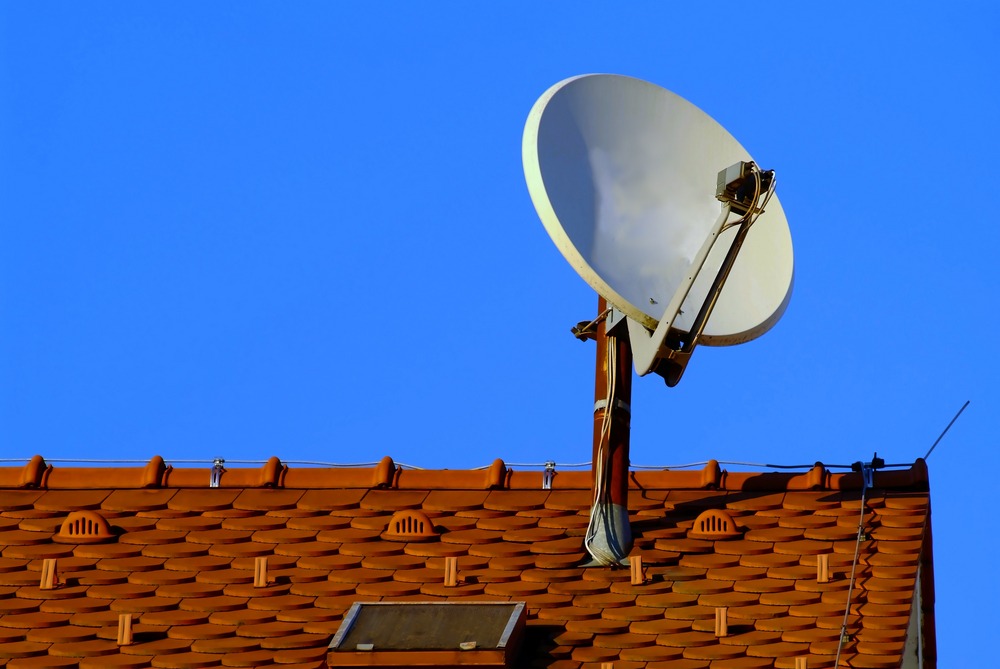 how-satellite-subscribers-can-prevent-reception-loss-during-a-storm