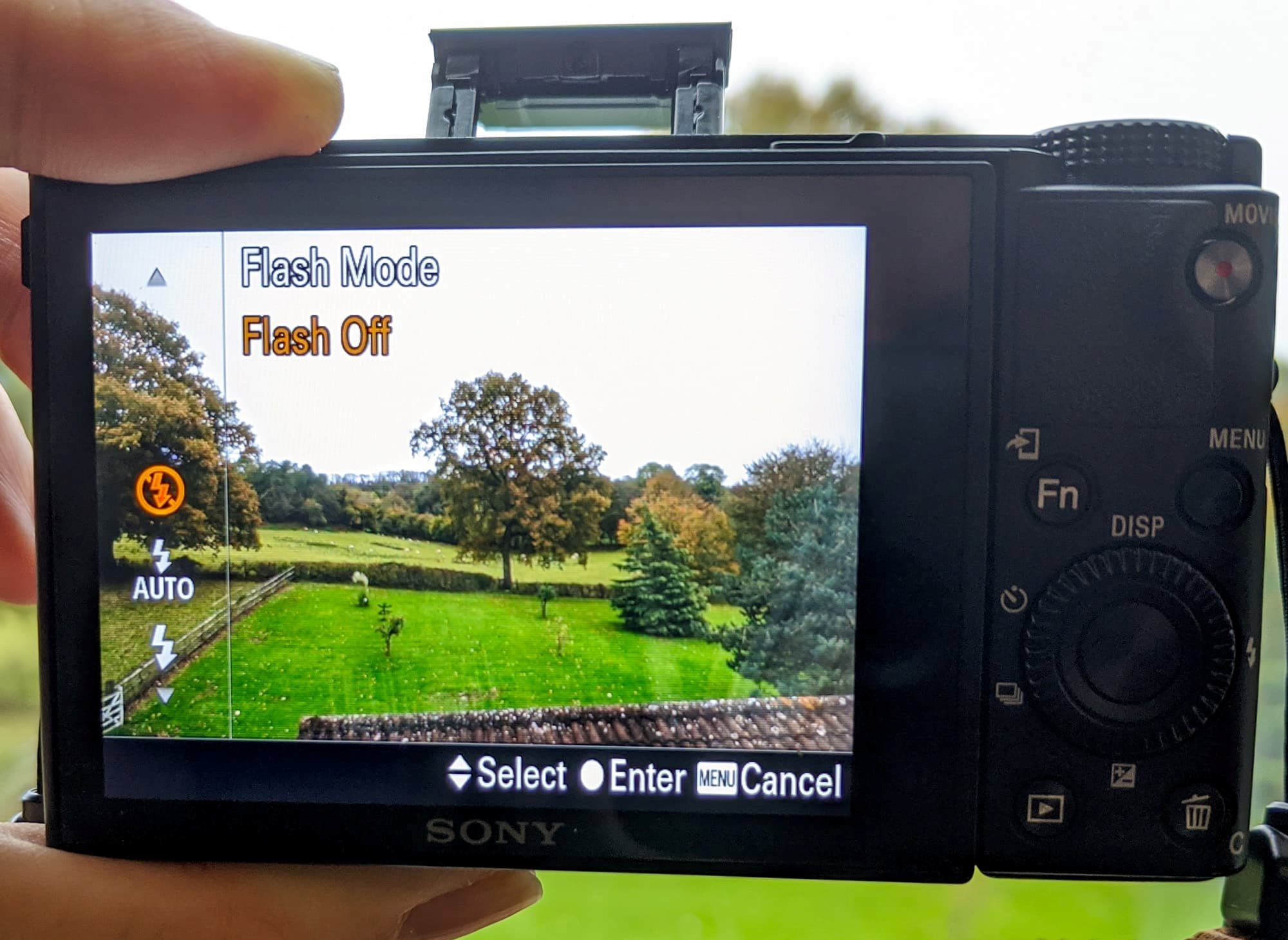 how-to-avoid-camera-flash-problems