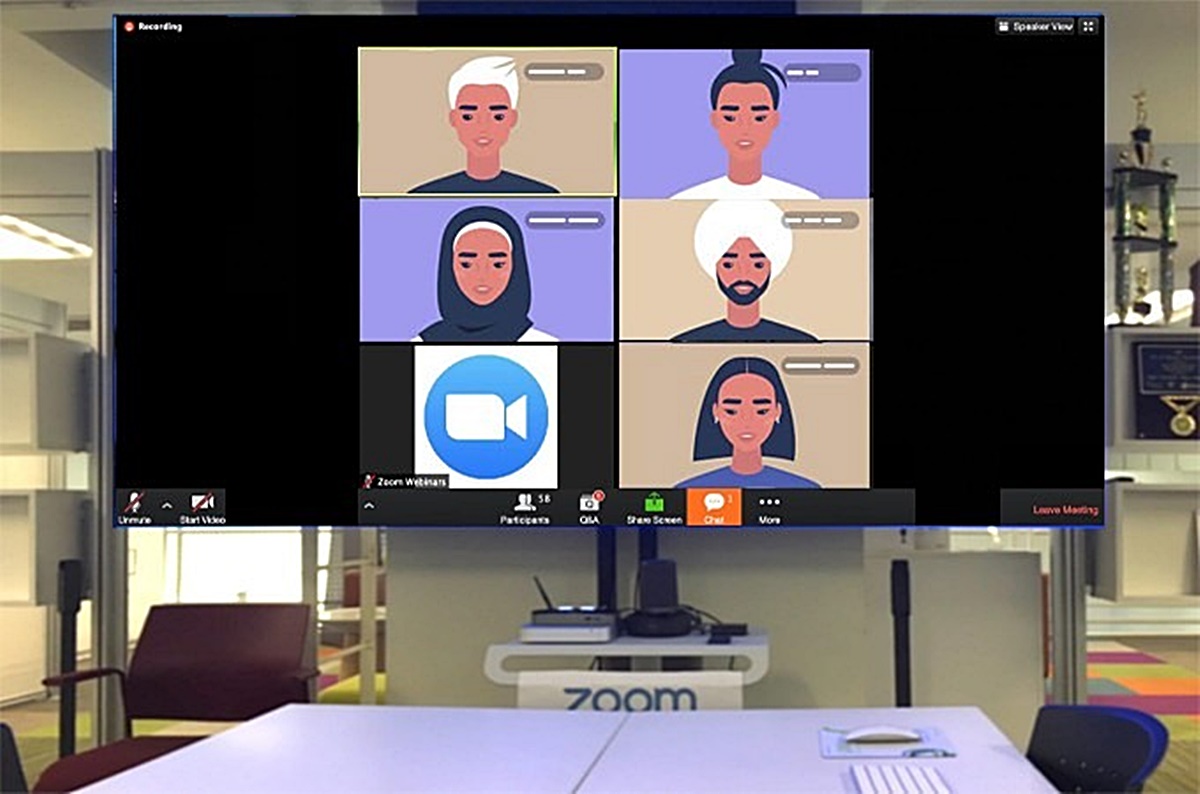 How To Cast A Zoom Meeting To Your TV