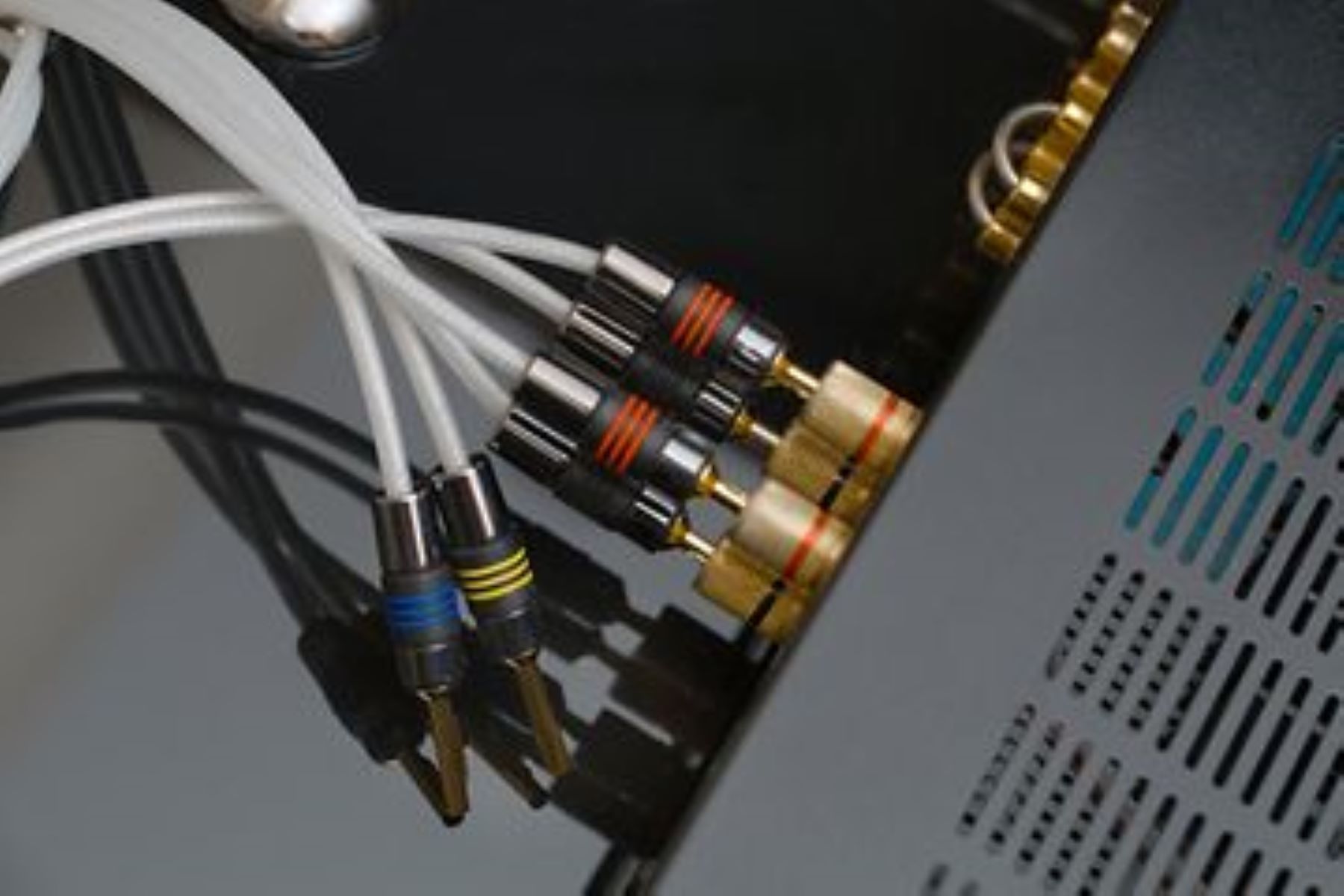 how-to-connect-a-subwoofer-to-a-receiver-or-amplifier