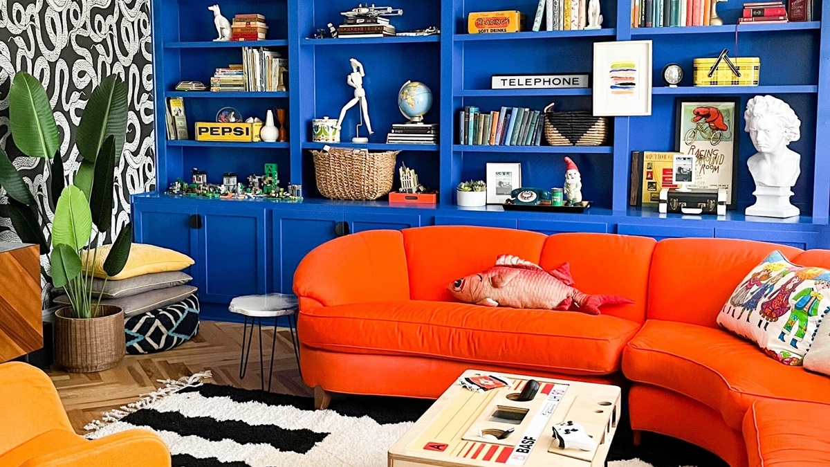 how-to-design-with-blue-and-complementary-colors