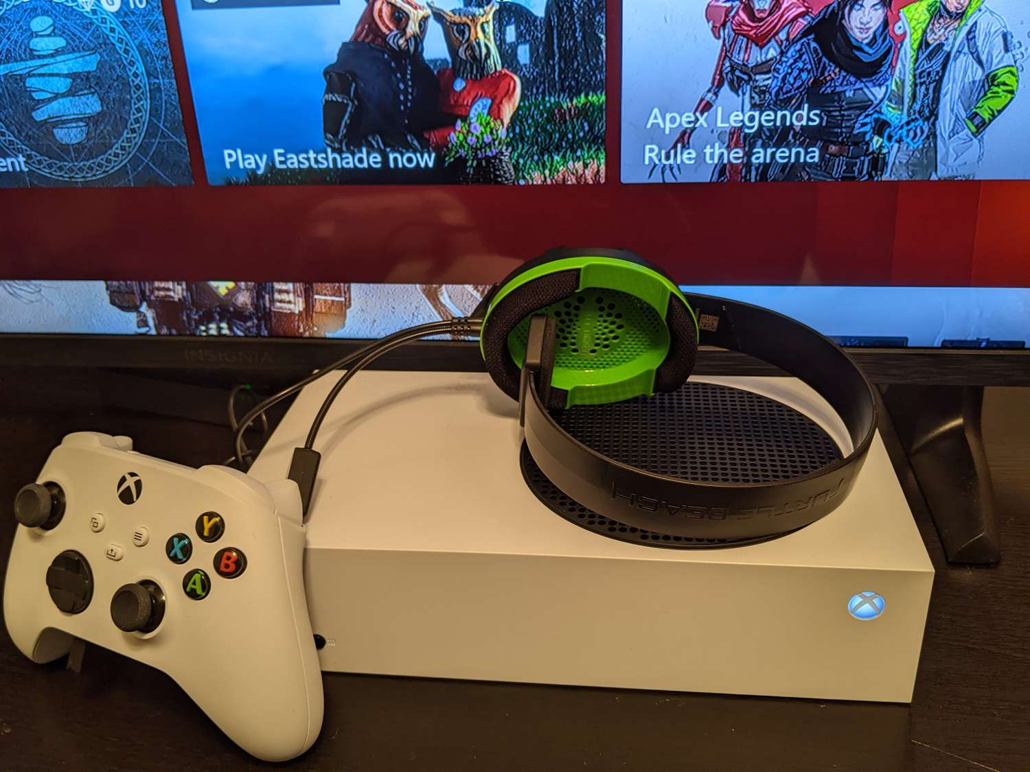 how-to-fix-it-when-xbox-series-x-or-s-controller-wont-recognize-the-headset