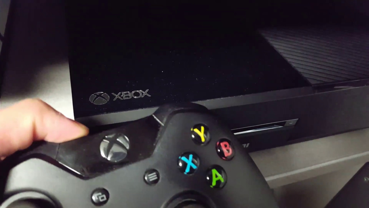 how-to-sync-your-xbox-controller-to-an-xbox-one-or-pc