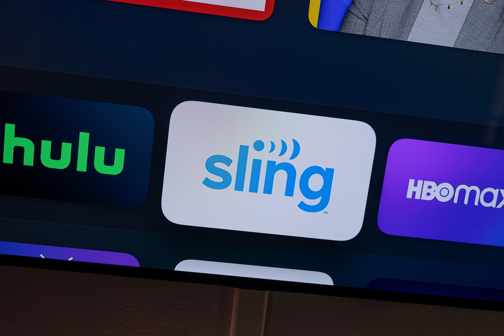 hulu-vs-sling-which-live-tv-service-is-best