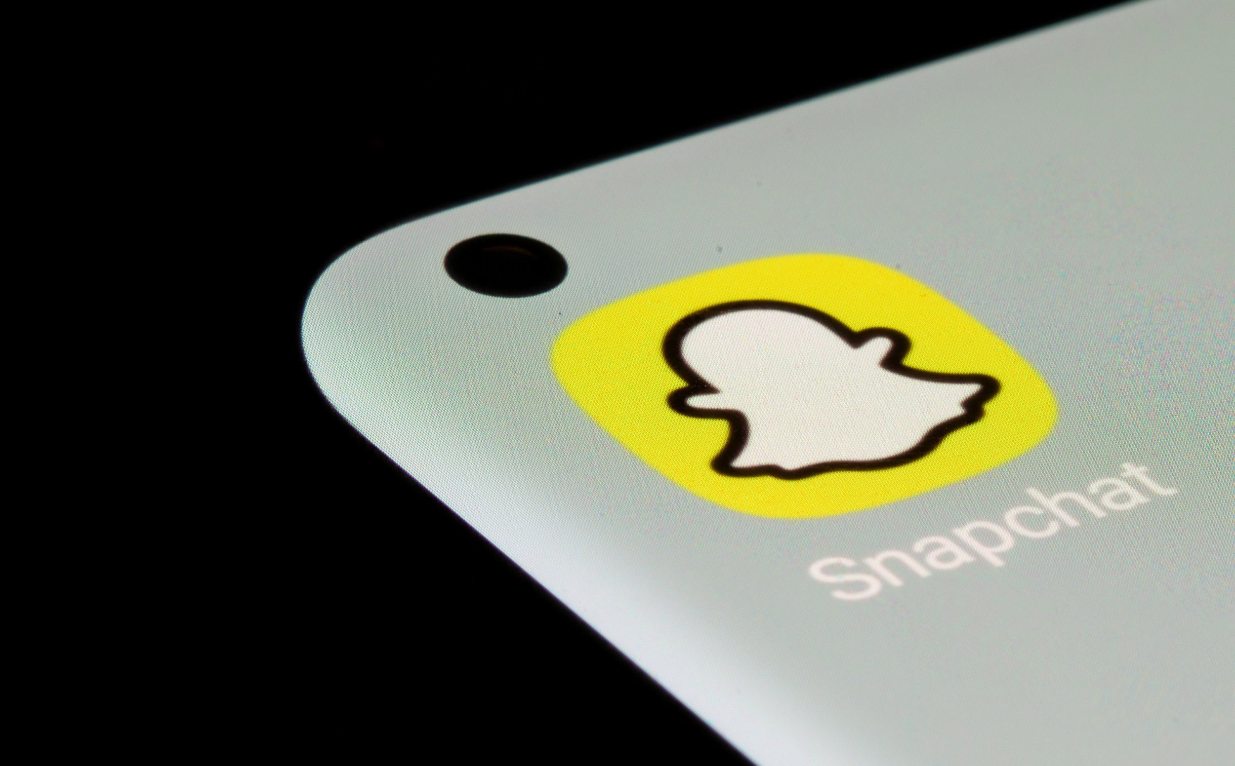 Is Snapchat Not Working…Or Is It Just You?