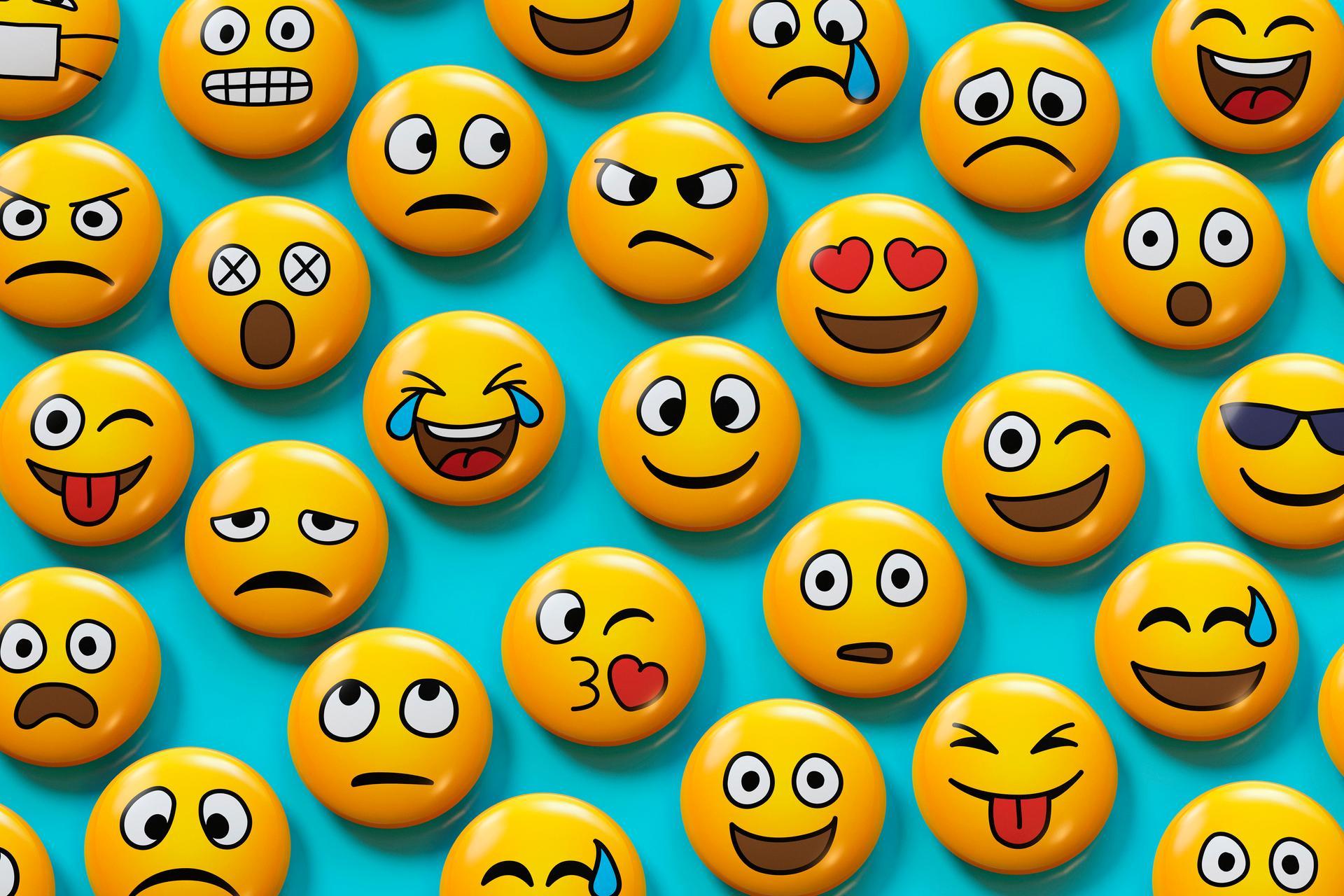 Using Facebook Emojis And Smileys