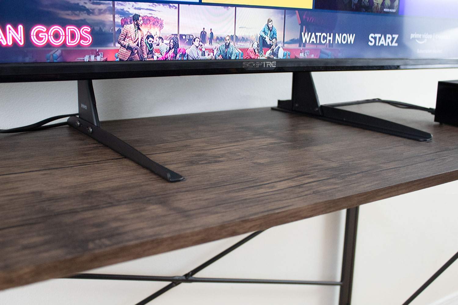 Vivo Universal TV Stand Review: Sturdy Support For Your Flat Screen TV