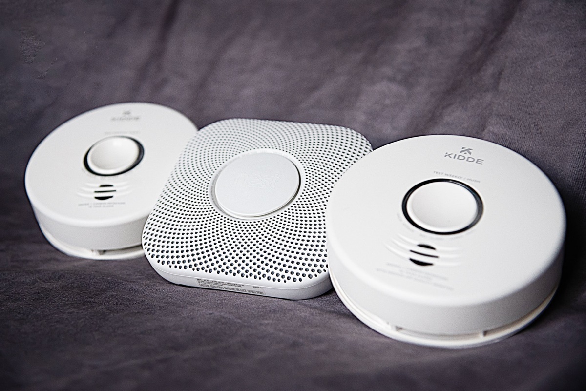 What Are Smart Smoke Detectors And How Do They Work?