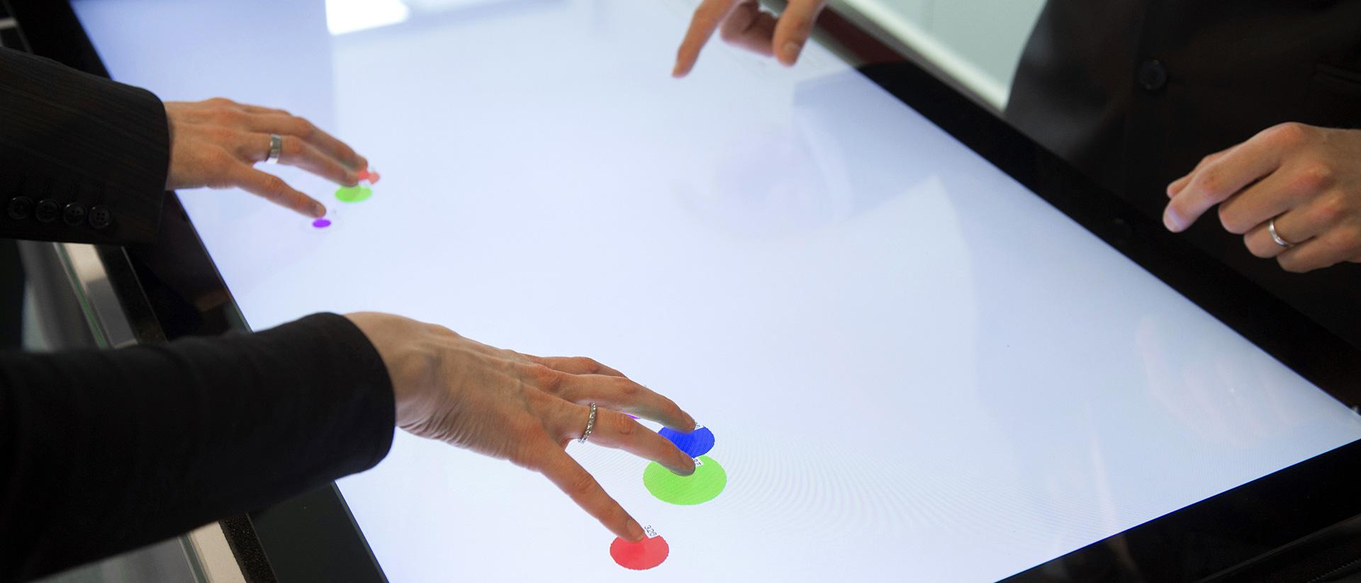 what-is-a-multi-touch-screen
