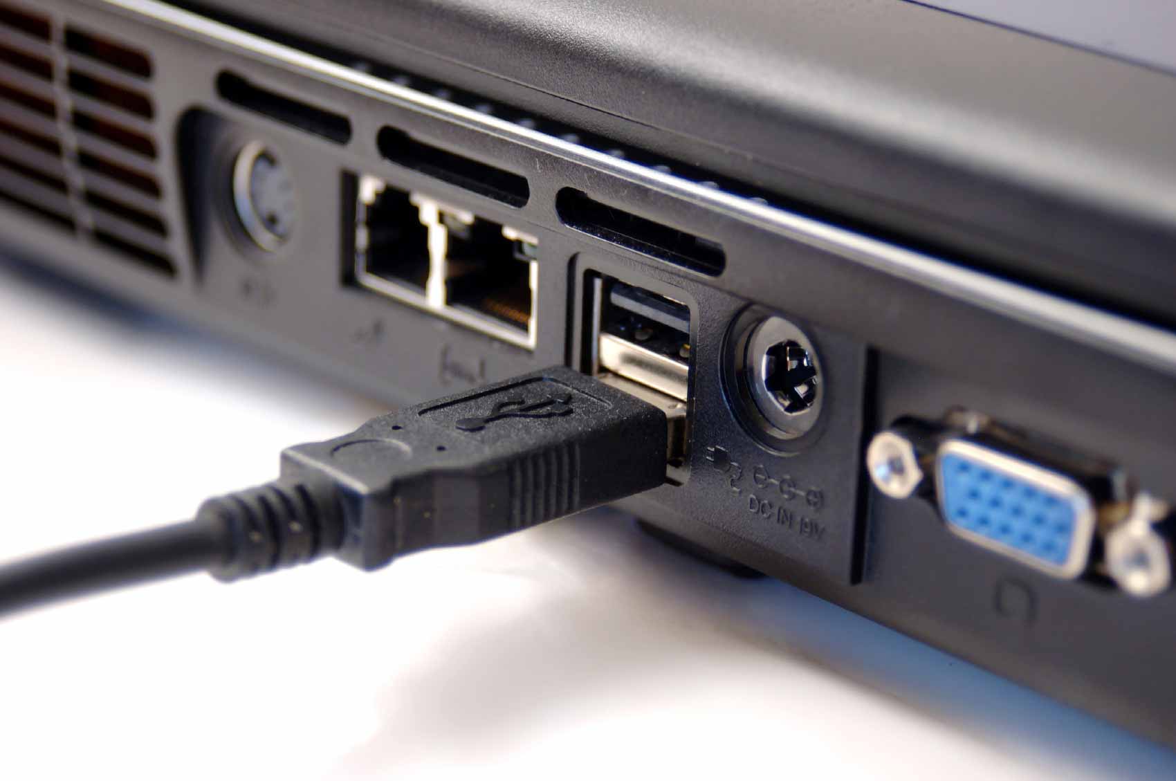 What Is A USB Port And How Can You Use It?