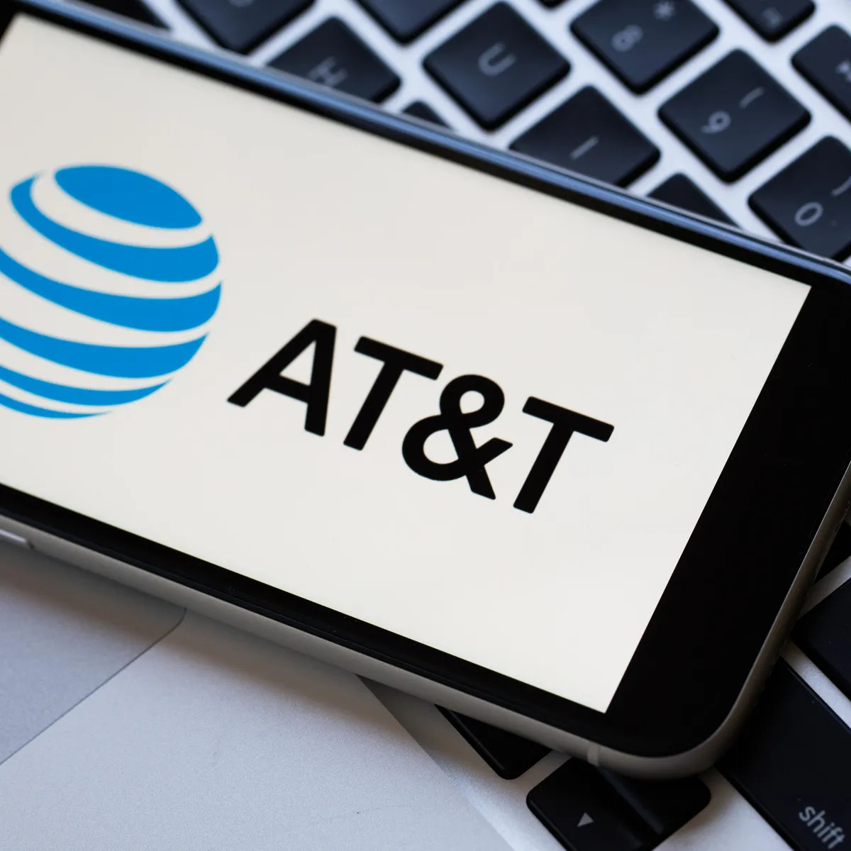 What Is AT&T’s Wireless Roaming Policy?