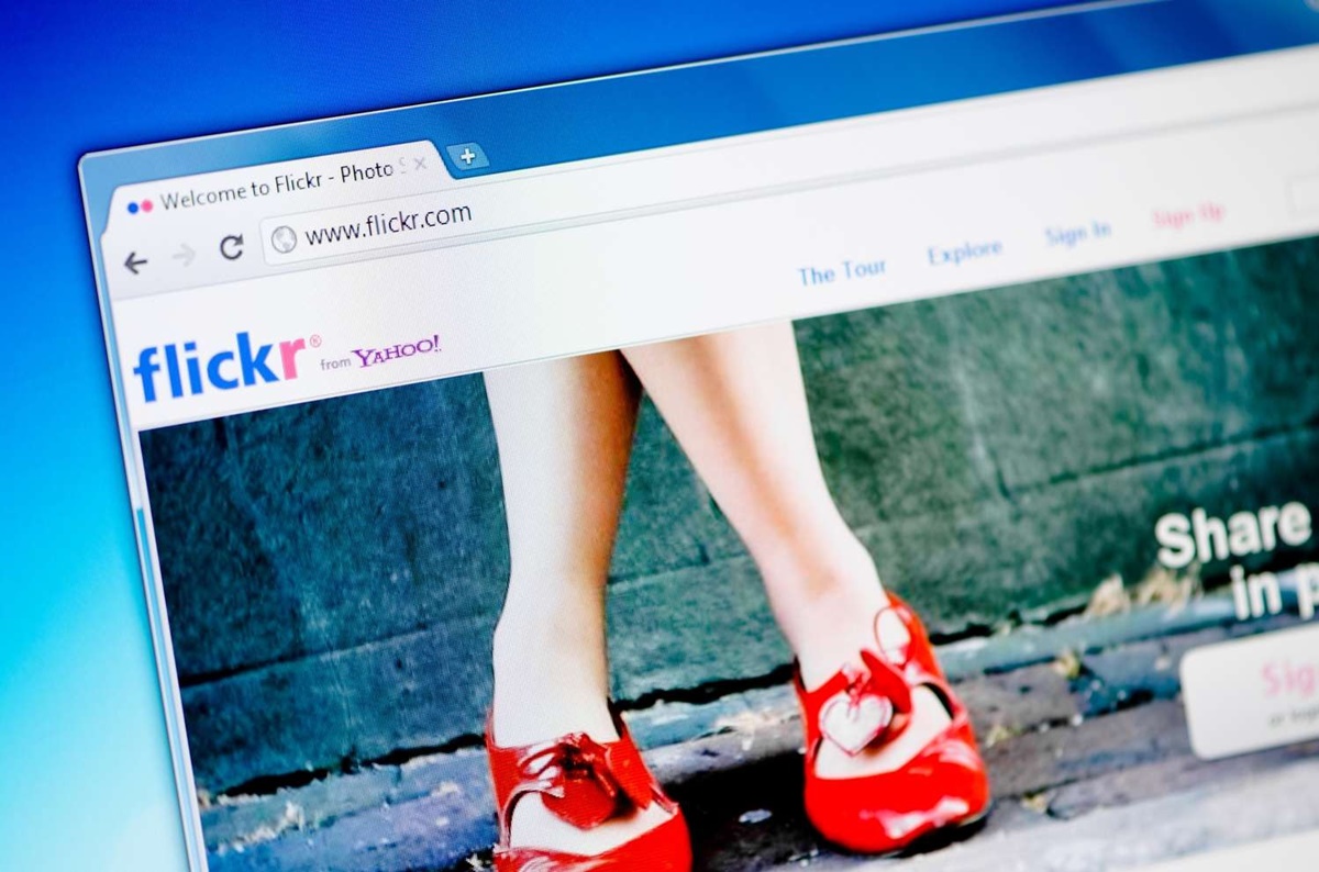 What Is Flickr? An Intro To The Popular Photo Site