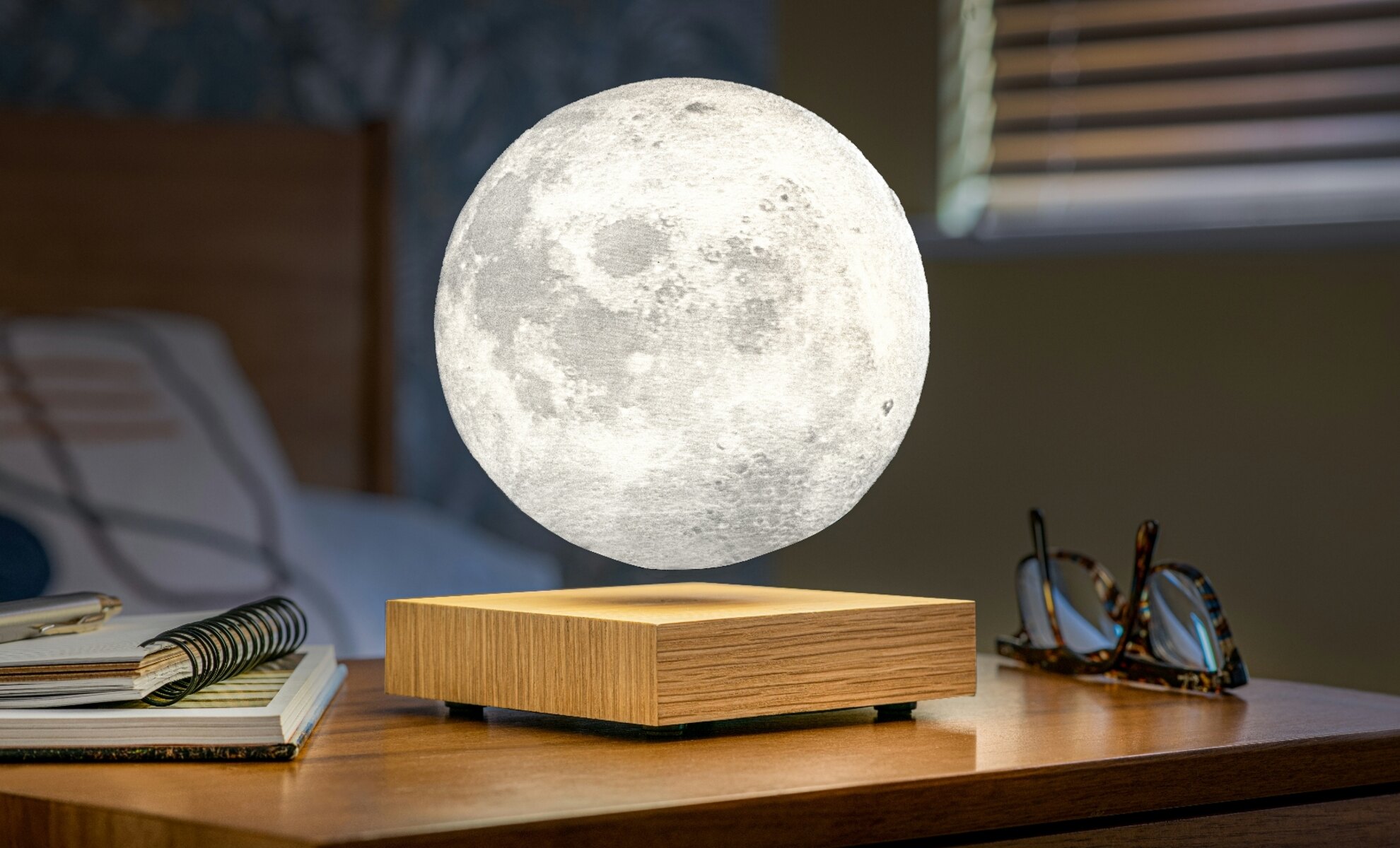 15 Unbelievable Moon Lamp for 2024