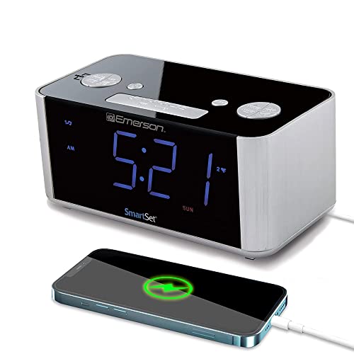 Emerson SmartSet Alarm Clock Radio