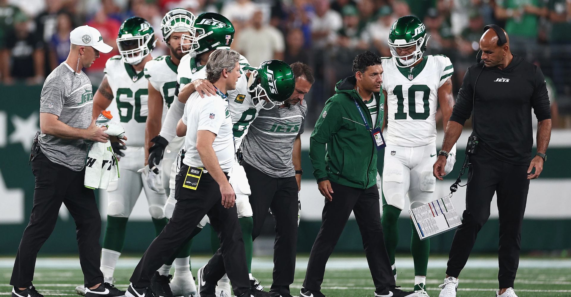 Aaron Rodgers Carried Off Field With Injury During His First Career Jets Drive