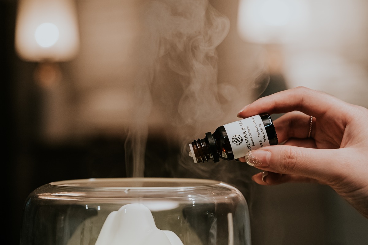 How Does An Aroma Diffuser Work