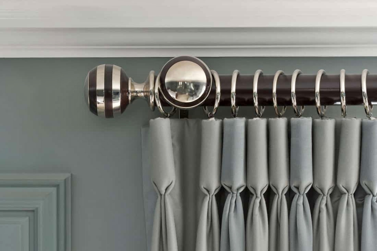 how-long-should-curtain-rods-be