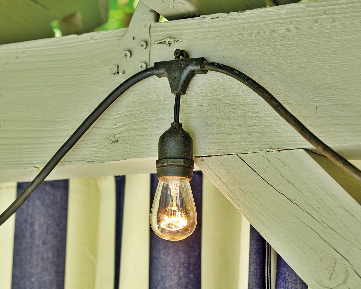 How To Attach Bulb To String Light
