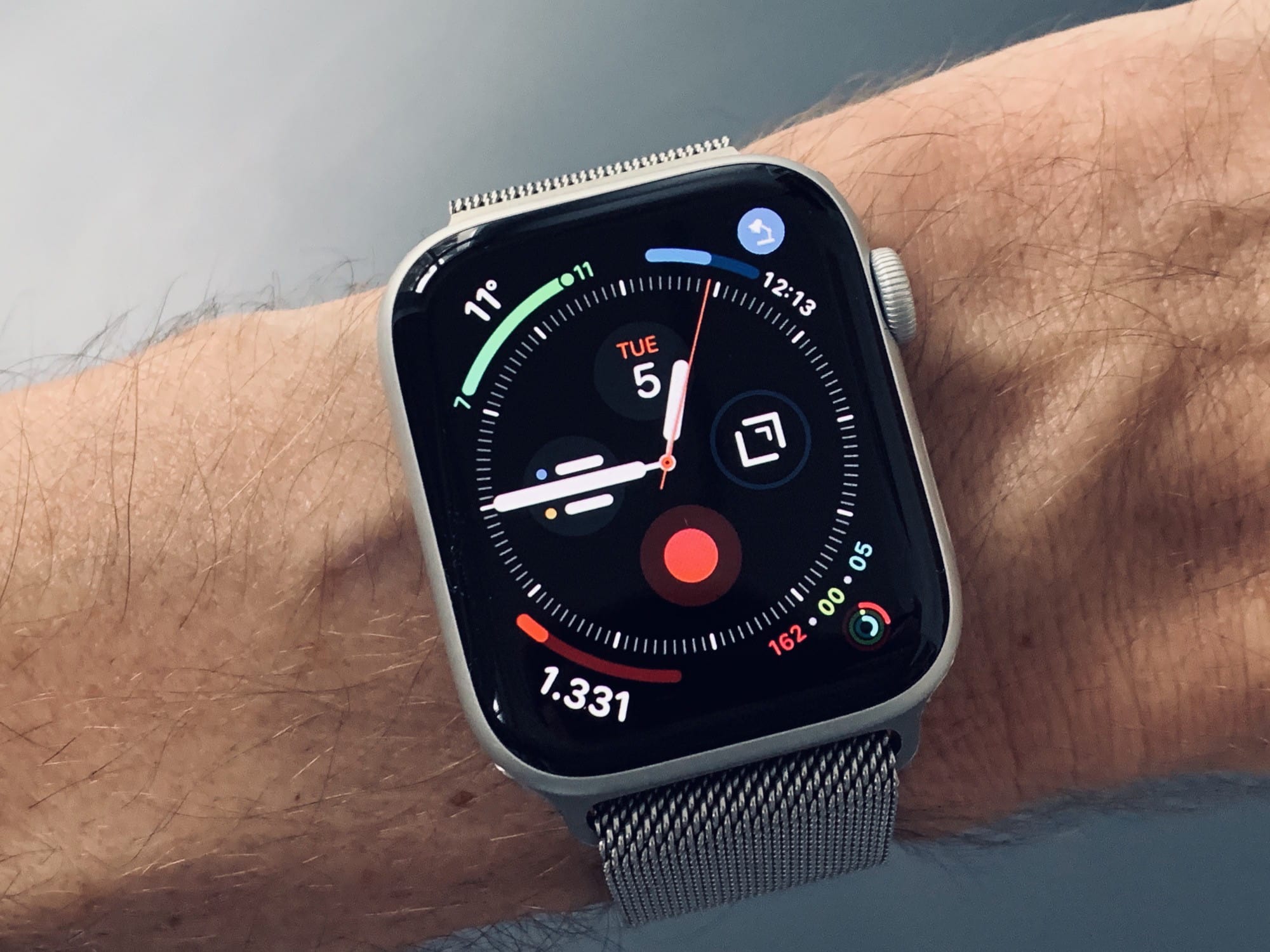 How To Change Clock Face On Apple Watch SE