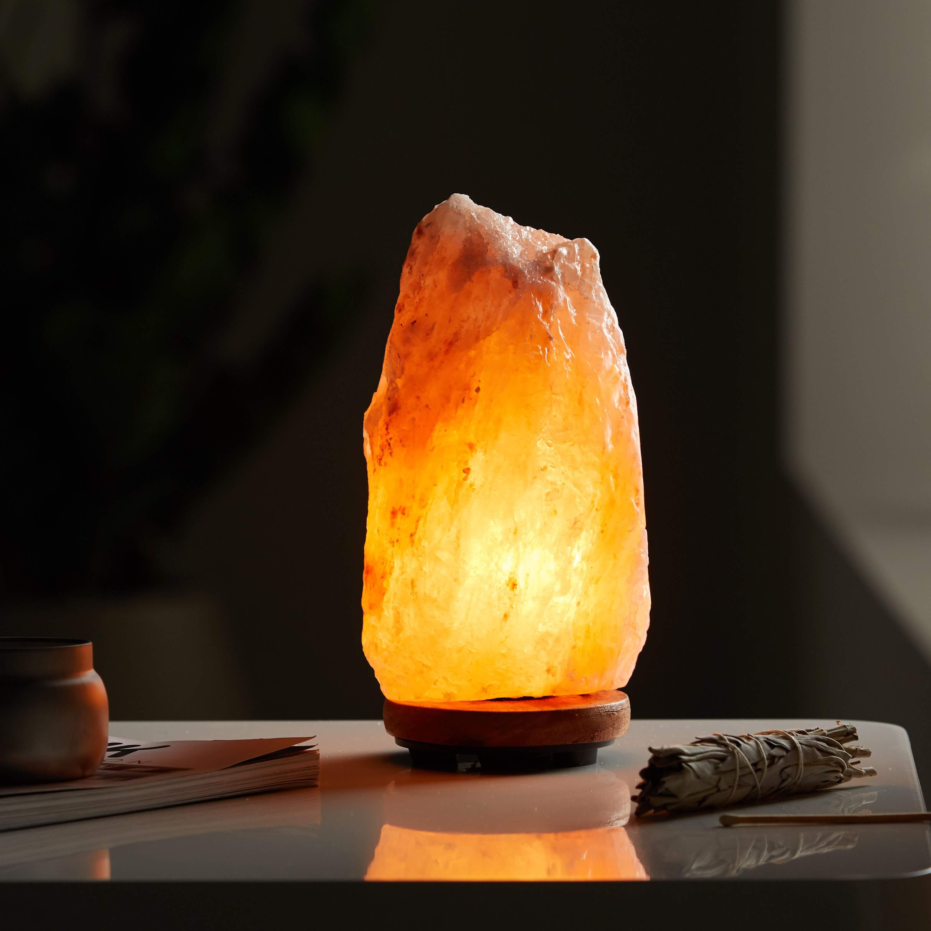 How To Change The Bulb In A Salt Lamp