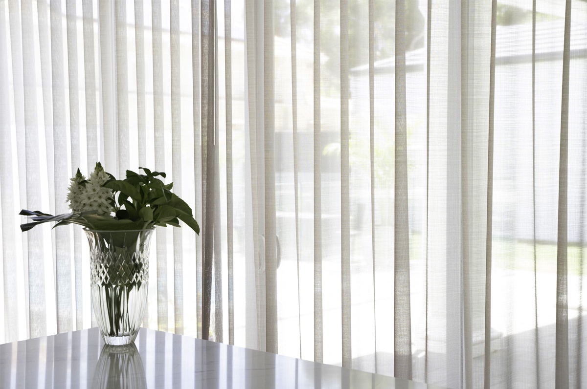 how-to-clean-a-curtain