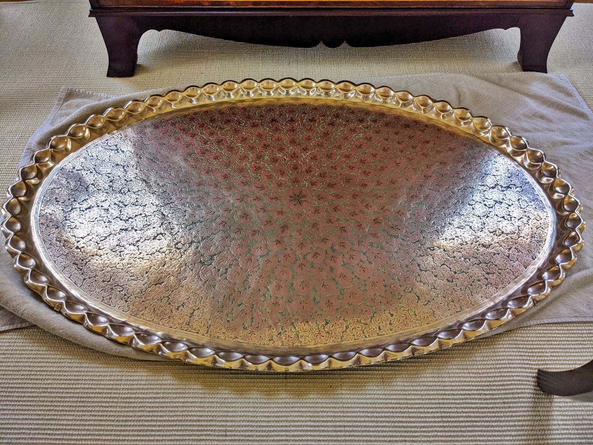 how-to-clean-brass-tray