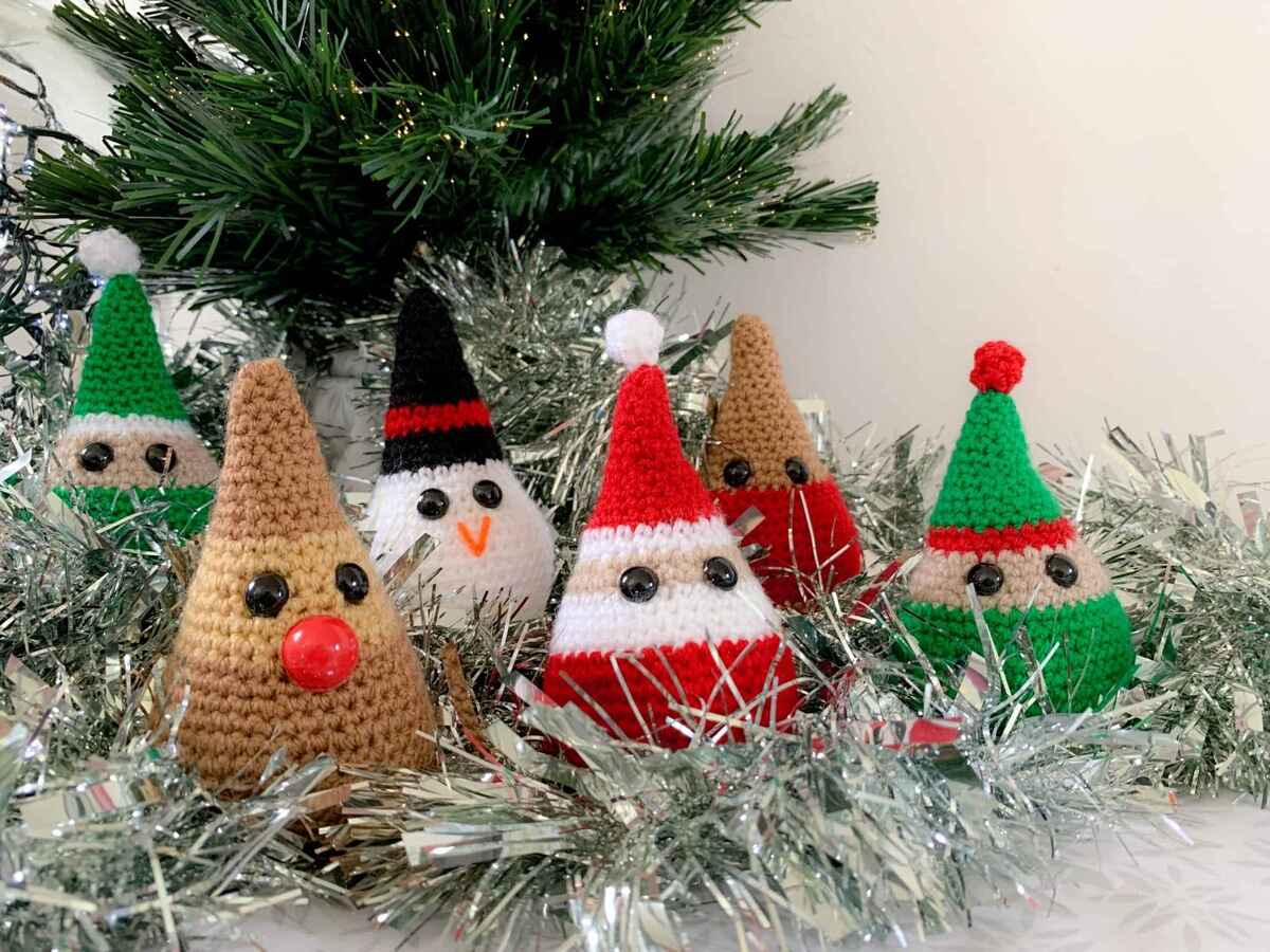 How To Crochet A Christmas Ornament