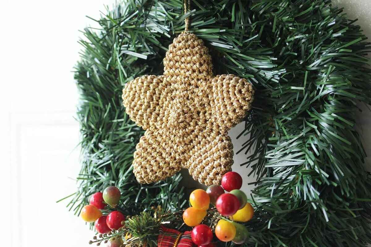 How To Crochet A Christmas Star Ornament