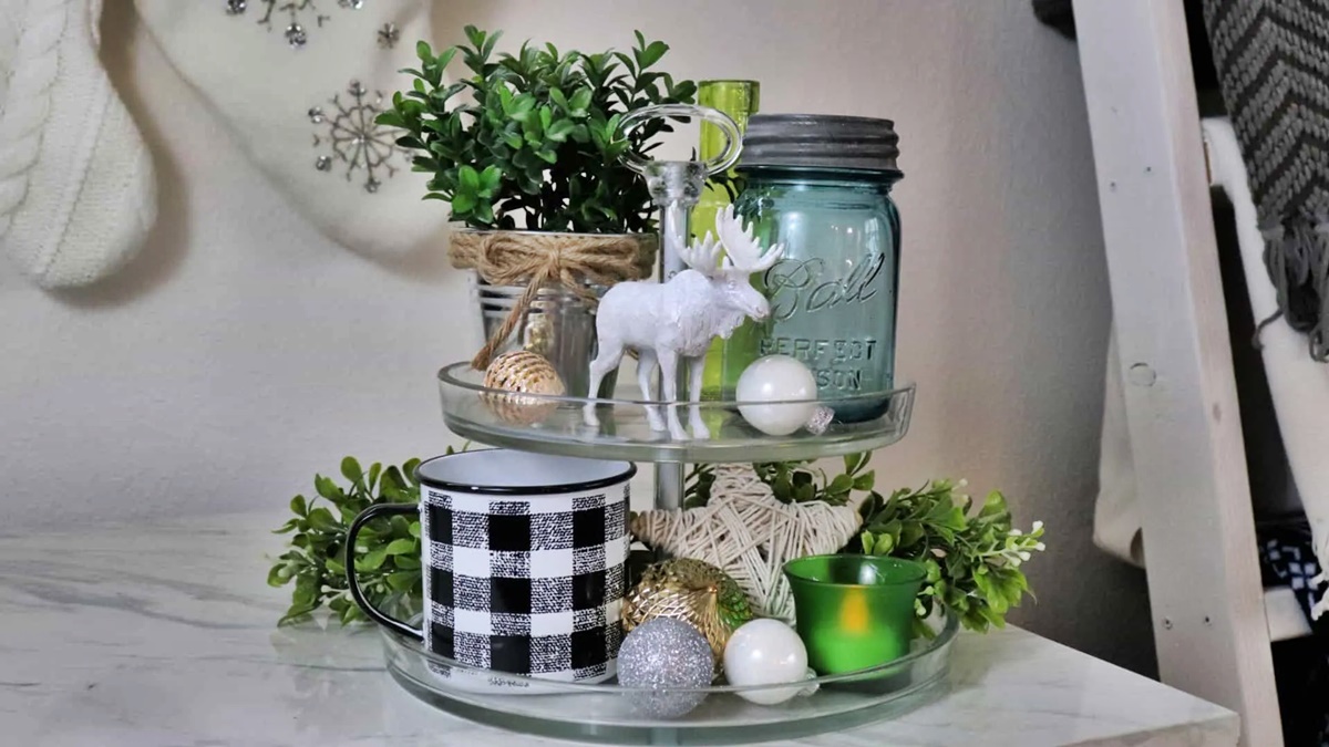 How To Decorate A Tiered Tray For Christmas
