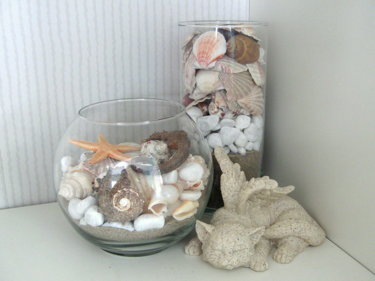 How To Display Seashells In A Vase