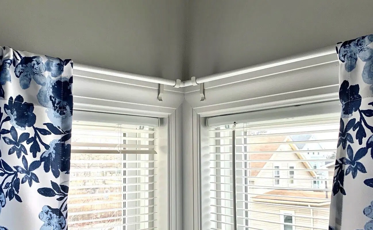 How To Install Corner Curtain Rods