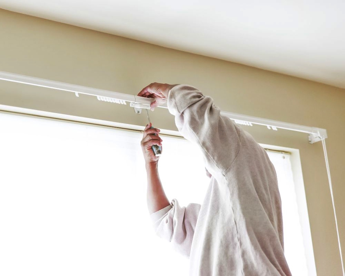 How To Keep Curtain Rods From Sliding